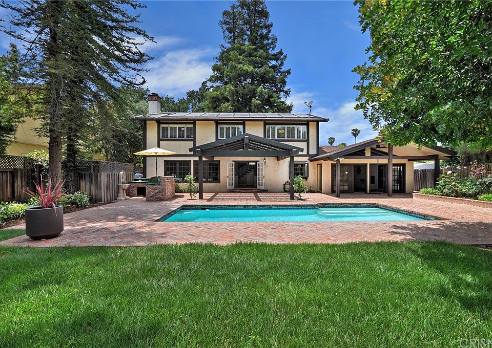 1st image of 23323 Los Encinos Way