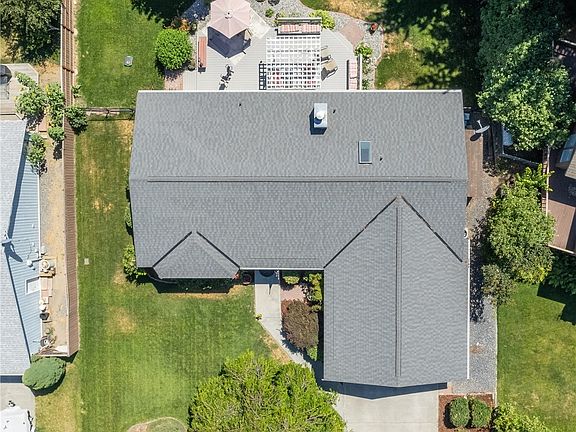 2nd image of 9310 SE Albert Way