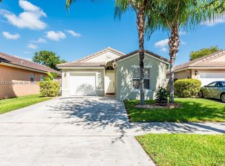 1893 SE 13th St, Homestead, FL 33035