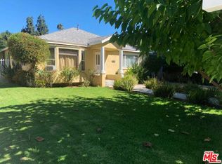 16809 Otsego St, Encino, CA 91436