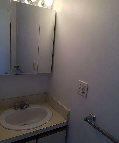 84 Gordon St #404 — Photo 10