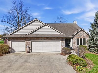 4011 Goeglein Rd, Fort Wayne, IN, 46815