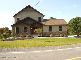 268 Turnberry Ln, Hazle Township, PA 18202