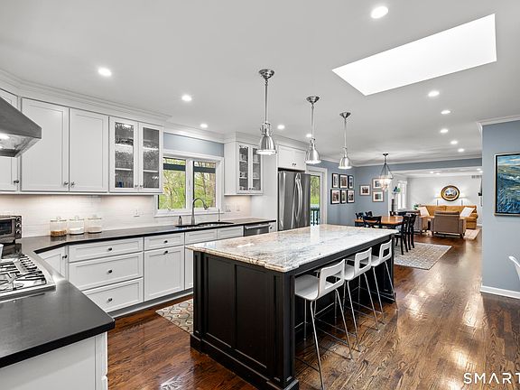 2nd image of 64 Mimosa Court