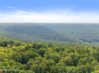 361 Long View Ln, Jamestown, TN 38556