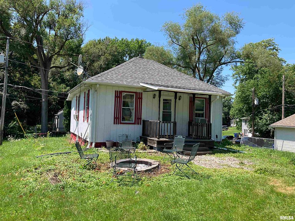 930 27th St, Bettendorf, IA 52722 MLS QC4243974 Zillow