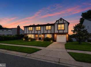 35 Neptune Dr, Joppa, MD 21085