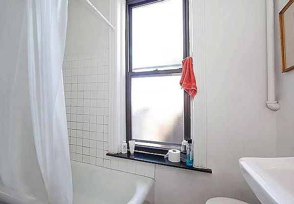 4th image of 23 Grove St APT 4A