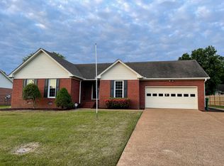 34 Clearfield Dr, Jackson, TN 38305