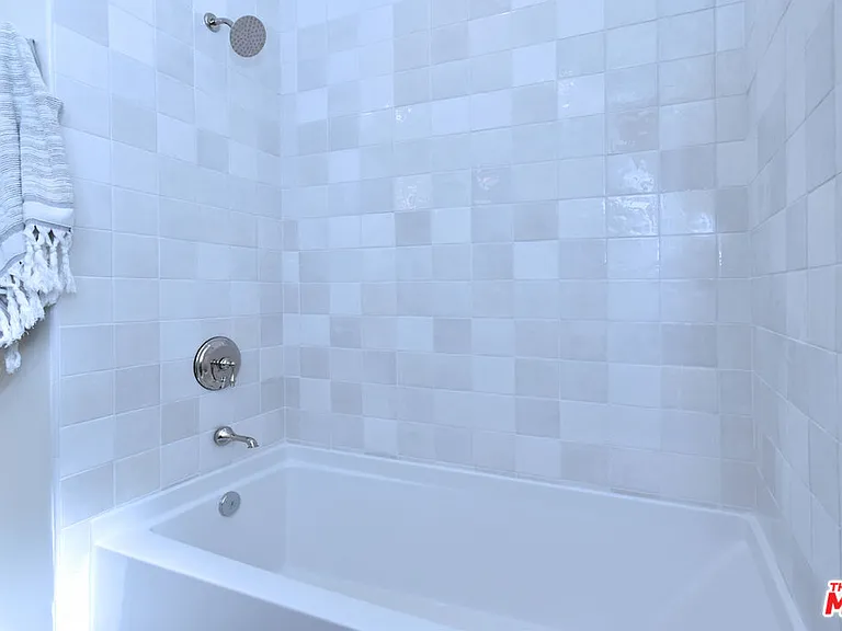 6167 Costello Ave — Photo 28