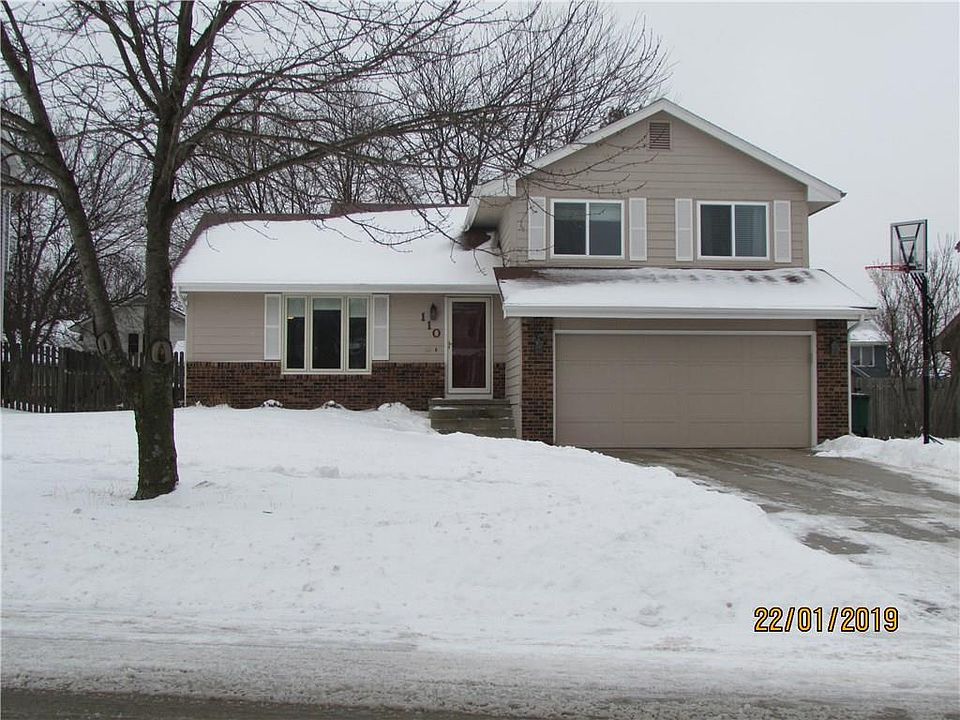 1st image of 110 SW Countrywood Ln