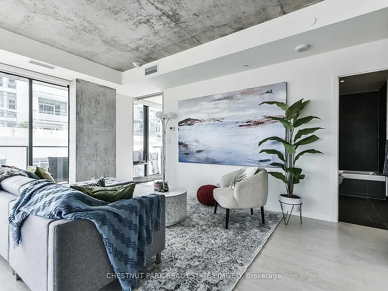 111 Bathurst St #908 — Photo 3