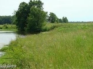 Mayfield Rd, Windsor, OH 44099