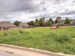 2929 N Fern Ct, Broken Arrow, OK 74012