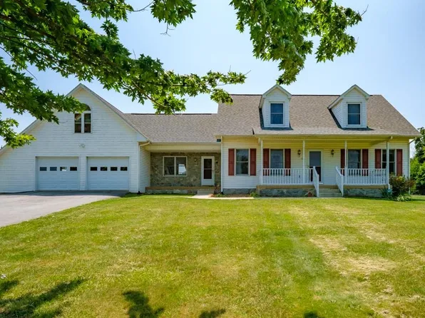 315 Patterson Mill Rd, Grottoes, VA 24441