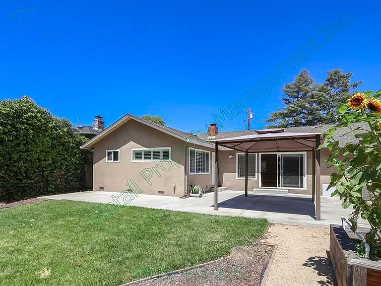 1513 Williams Ave — Photo 33