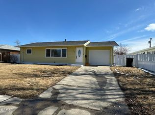 1708 2nd Ave E, Williston, ND 58801