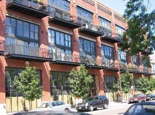 50 E 26th St APT 206, Chicago, IL 60616