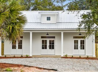 178 Pine Grove Ave, Biloxi, MS 39531