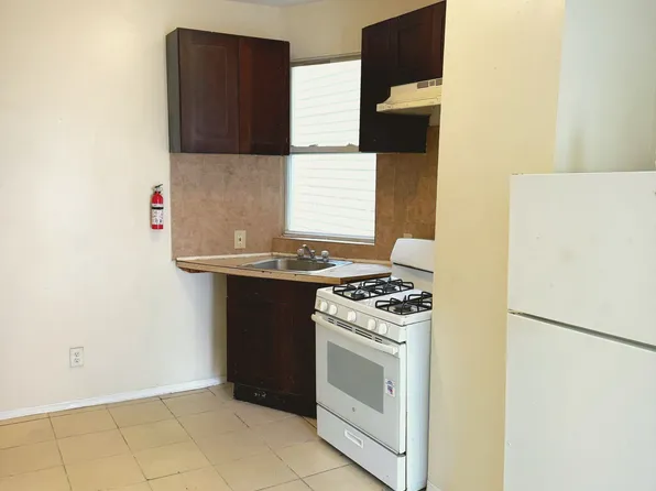 1013 Flora St #1, Elizabeth, NJ 07201