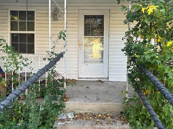 530 N Duncan St, Marine, IL 62061