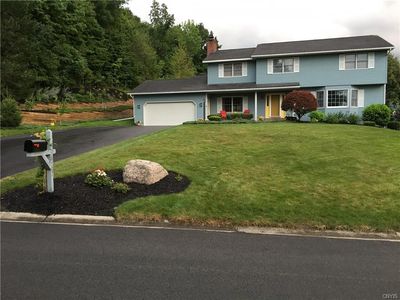 6707 Harmony Dr, Fayetteville, NY, 13066