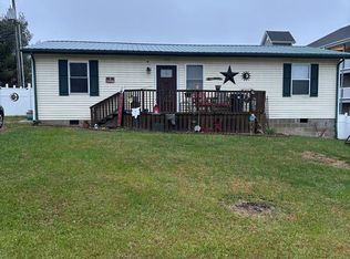 1429 Gene Wilson Blvd, Louisa, KY 41230