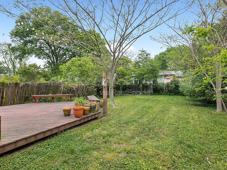 1310 Greycourt Ave — Photo 23