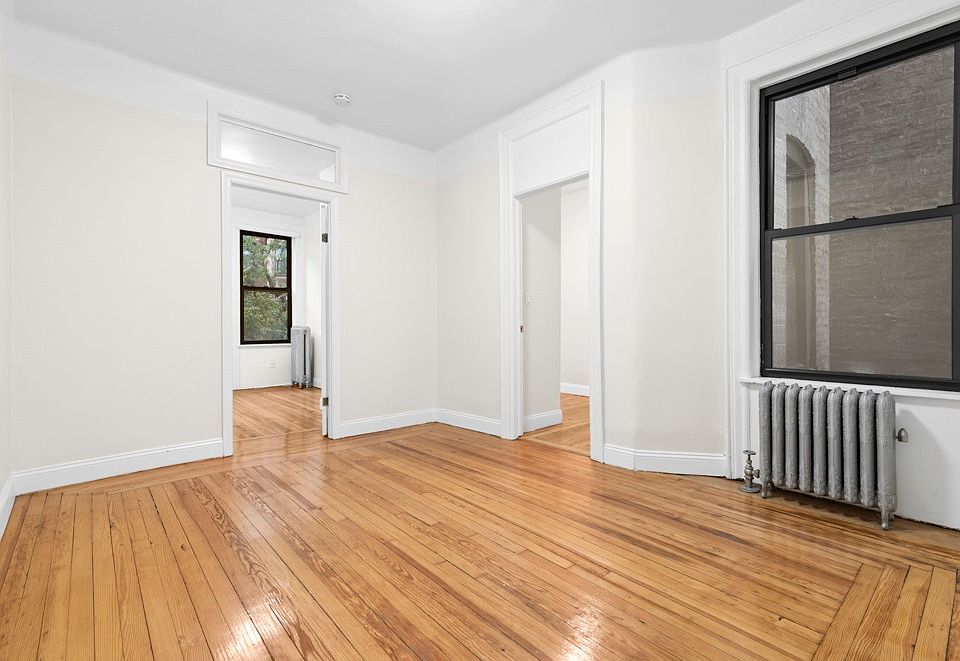 2nd image of 505 W 122nd St APT 23