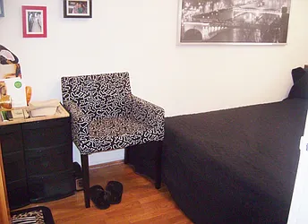 Rented by Perry Associates NYC Inc