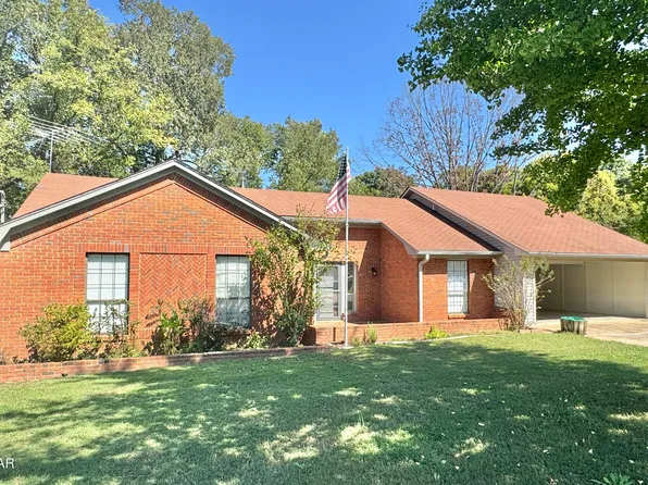 610 Hanna Dr, Ripley, TN 38063