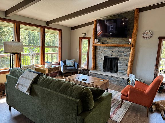 3rd image of 27685 Stagecoach Rd