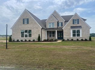 13553 Landry Ln, Olive Branch, MS 38654