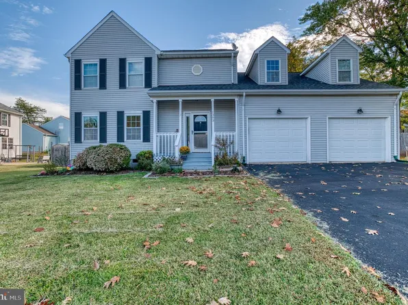 1393 N Red Oak Way, Culpeper, VA 22701
