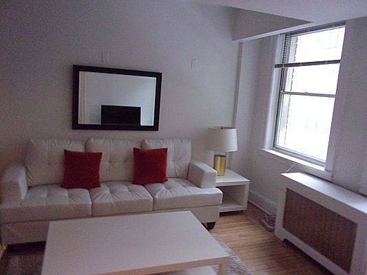 1st image of 150 E 39th St APT 1704