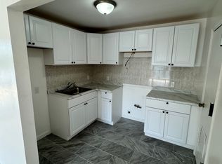 5621 Clover Pl APT 4L, Ridgewood, NY 11385