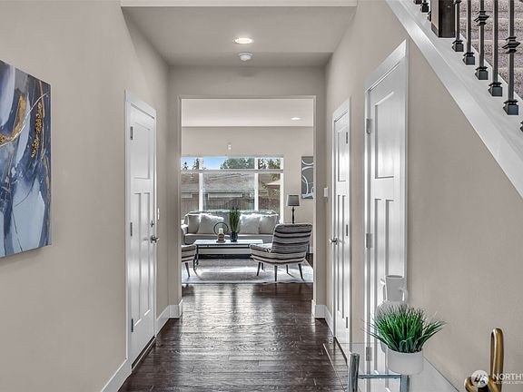 4th image of 1216 199th Street SE