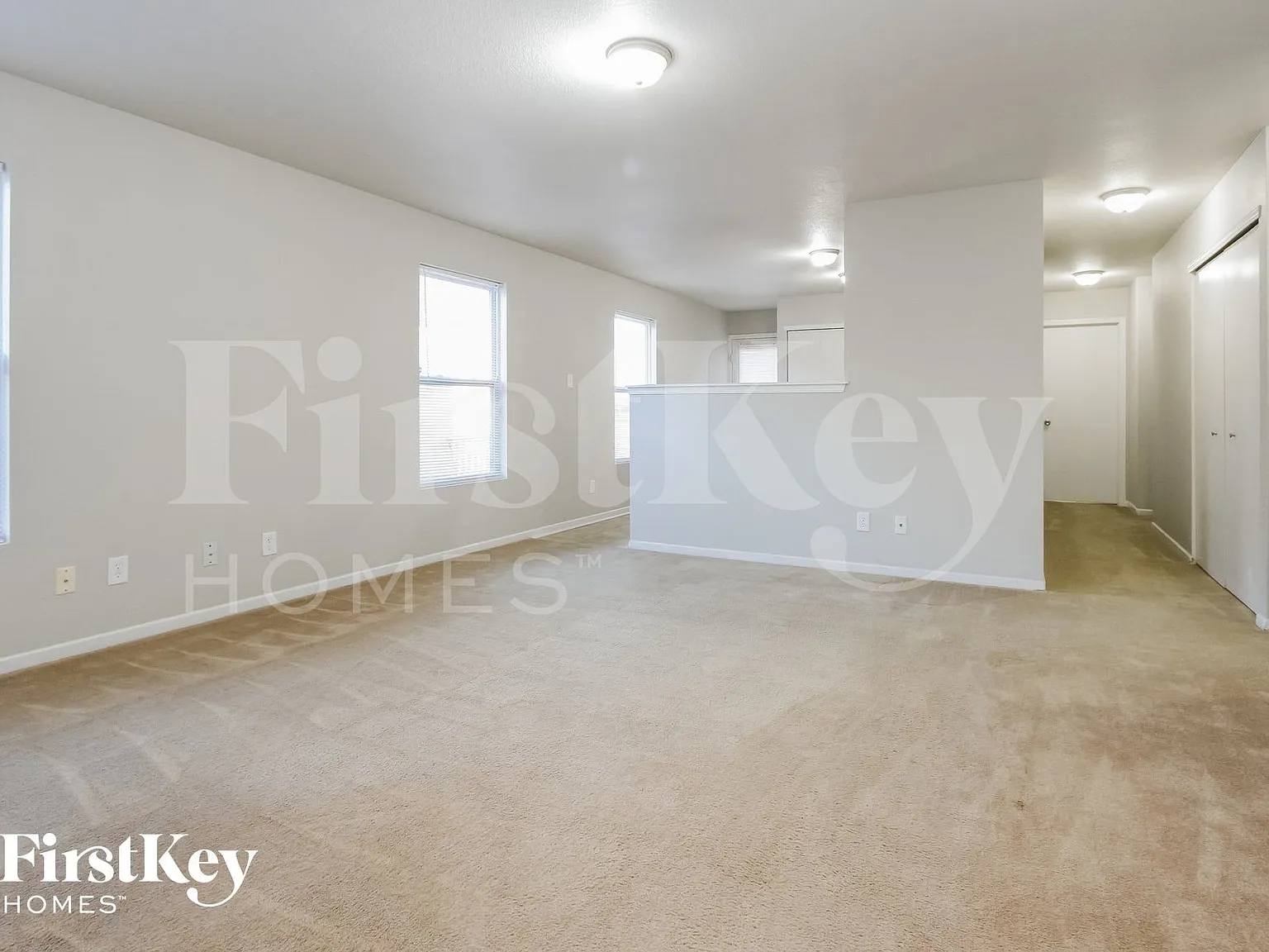 3 bed, 2.0 bath, 1031 sqft, $1,775 — Photo 2