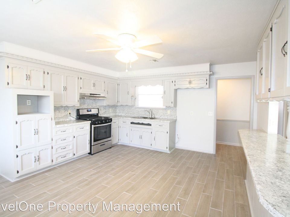 1104 Woodcrest Dr, Oklahoma City, OK 73110 Zillow