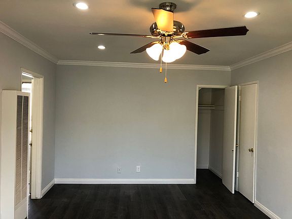 3rd image of 151 S Oxford Ave APT 5