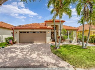 5205 Edenwood Rd, Riviera Beach, FL 33418