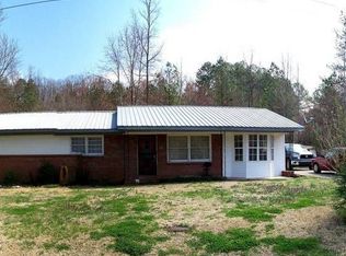 501 Kilarney Ave, Weaver, AL 36277
