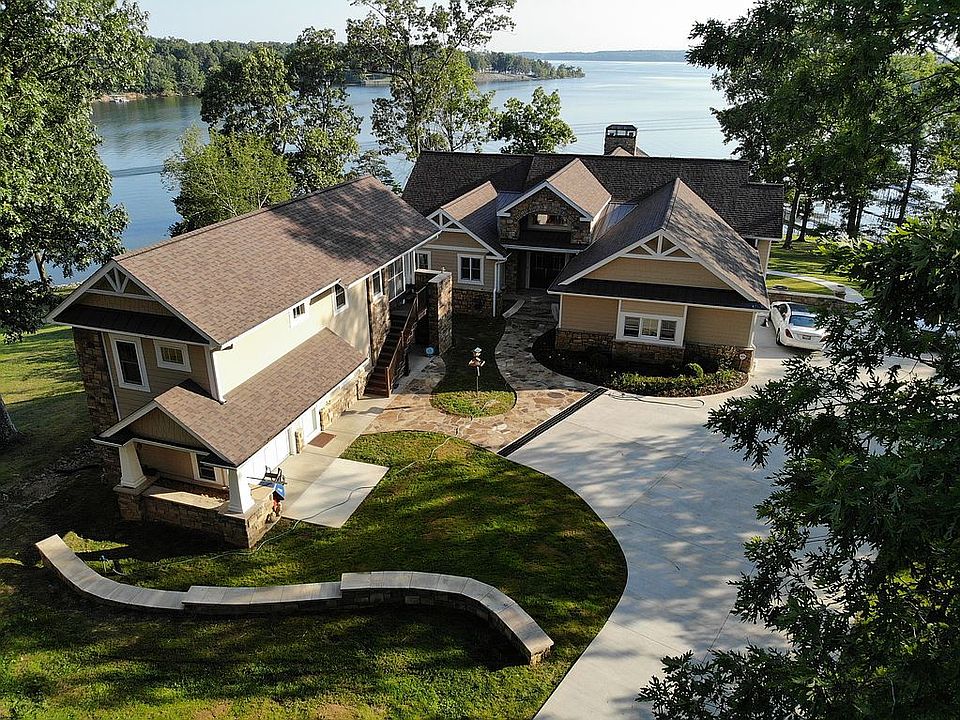 1st image of 76 Sunset Ln