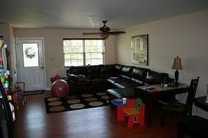 4th image of 5605 Wallwood Rd