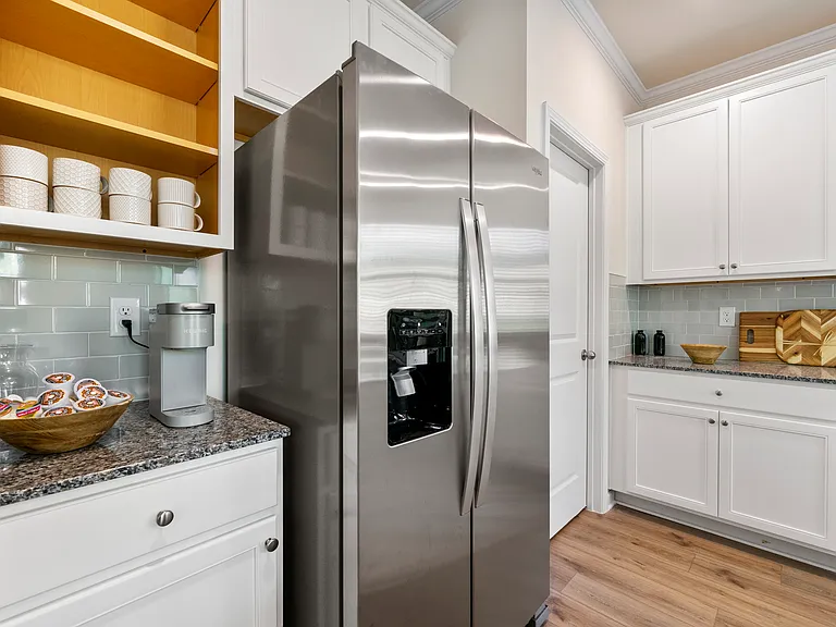 535 Hancock Dr SE — Photo 8