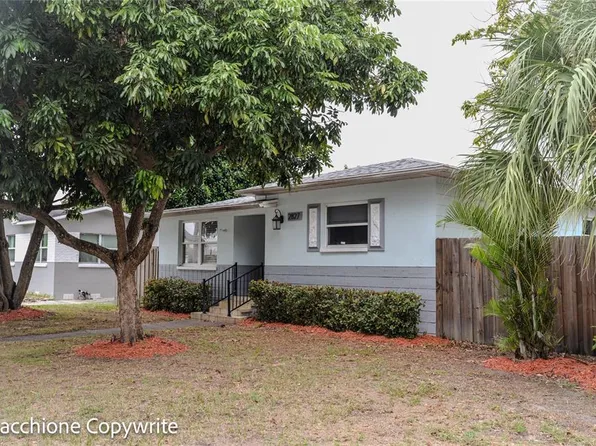2827 29TH AVENUE N, ST PETERSBURG, FL 33713