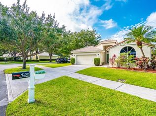 4132 Sabal Lakes Rd, Delray Beach, FL 33445