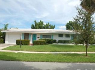 2201 NE 48th St, Lighthouse Pt, FL 33064