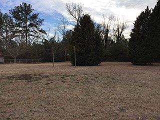 2nd image of 341 Crossfield Rd