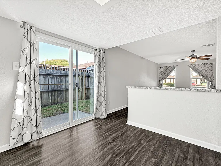 1803 Flamingo Dr — Photo 11